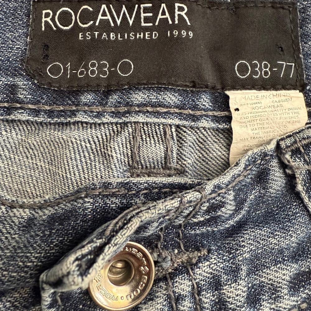 Rocawear Men's Denim Shorts Light Wash Regular Fit‎ Size 36 Y2K Hip Hop - Picture 5 of 9